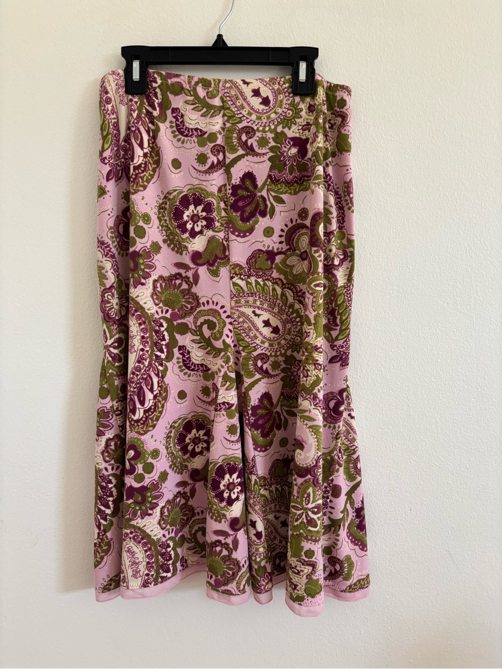 Liz Claiborne Pink Paisley Skater Skirt with Olive and Plum Accents - Picture 3 of 5